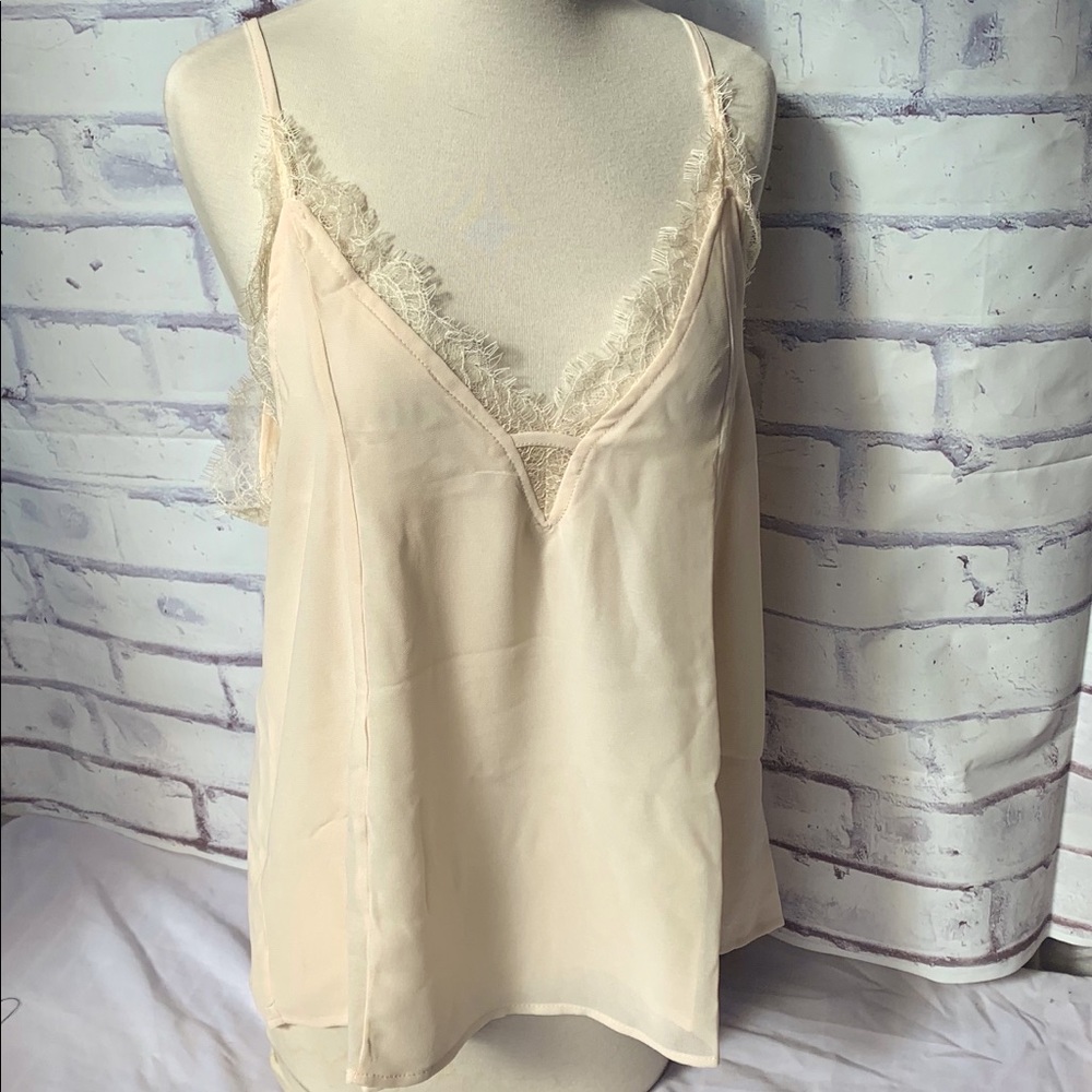 NWT Listicle Lace Cami